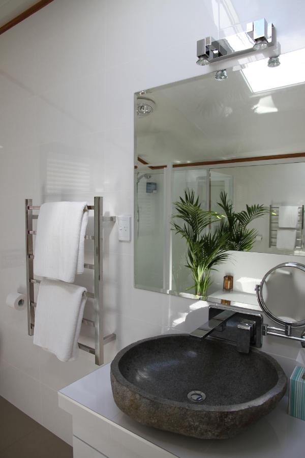 Tarawhata Thermal Apartment New Plymouth Kültér fotó
